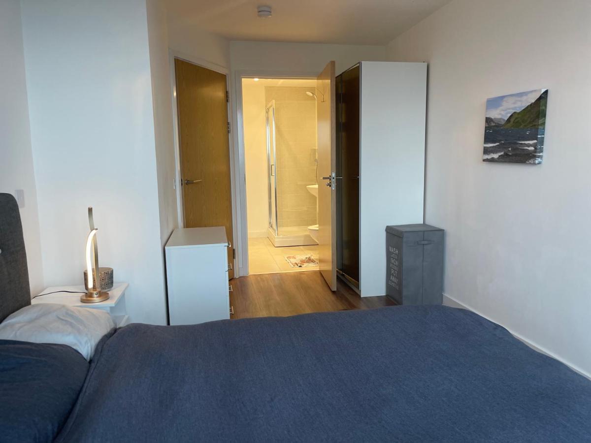 Luxury 2 Bedroom En-Suite Apartment Balcony Views Manchester Exterior foto